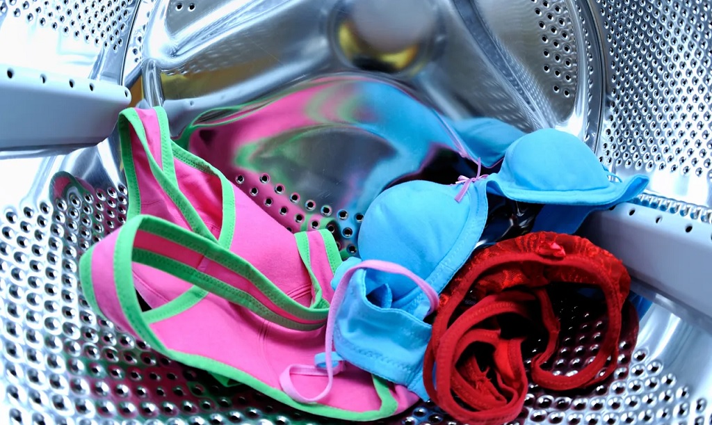 How to Wash Bras in the Washing Machine