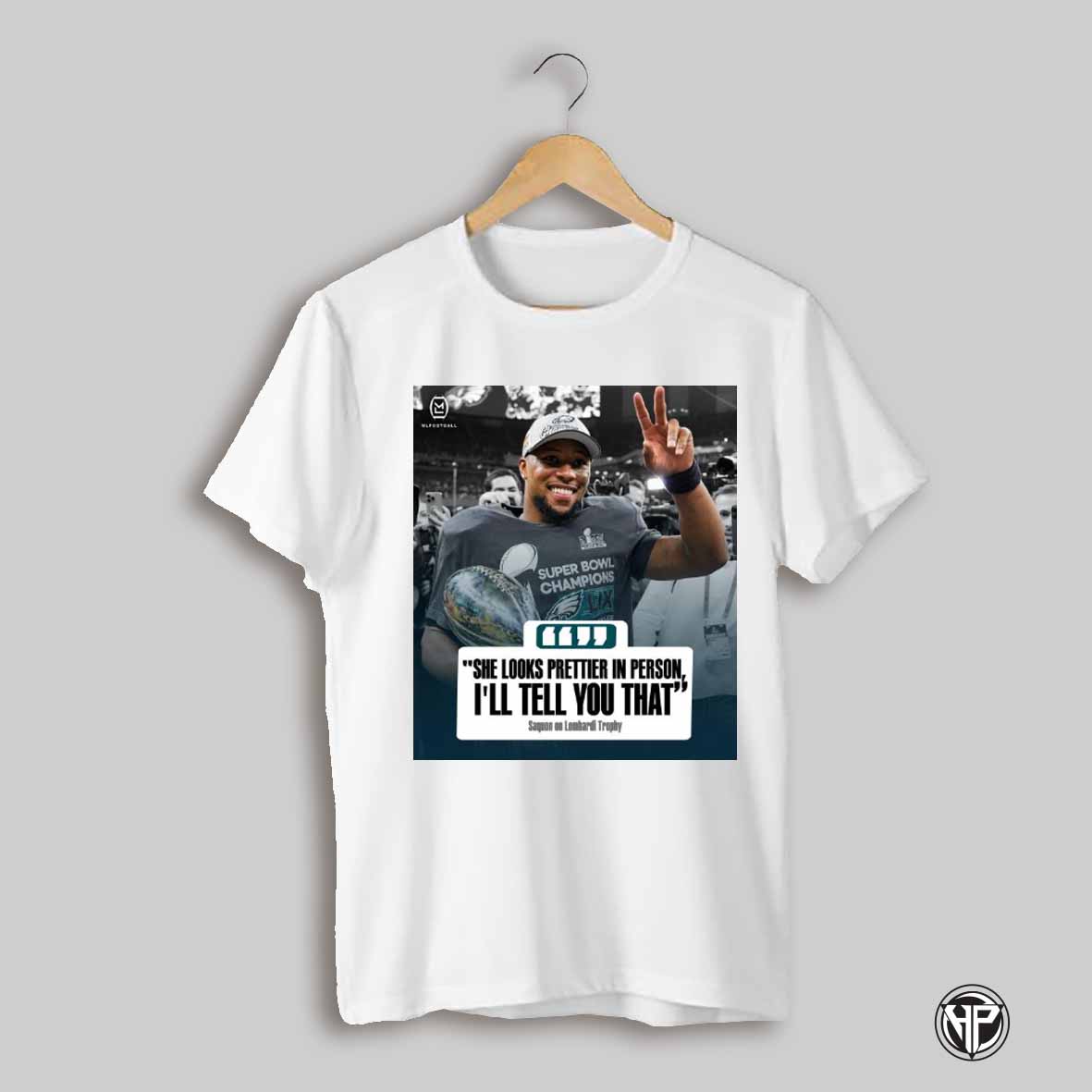Saquon Barkley Philadelphia Eagles She Looks Prettier In Person Ill Tell You That Poster T Shirt