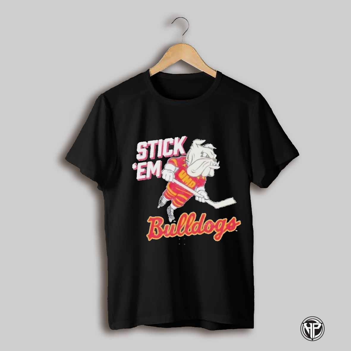 Minnesota Duluth Bulldogs Stick Em Mascot Hockey Vintage Shirt