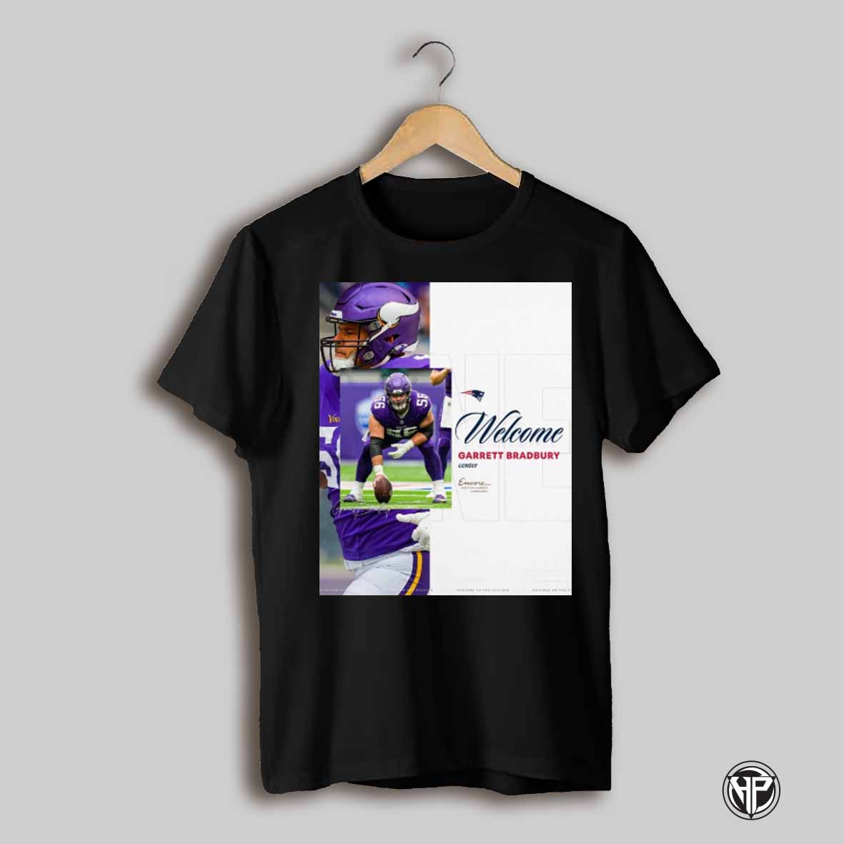 New England Patriots Welcome Garrett Bradbury Center Encore Boston Harbor Signature Poster T Shirt