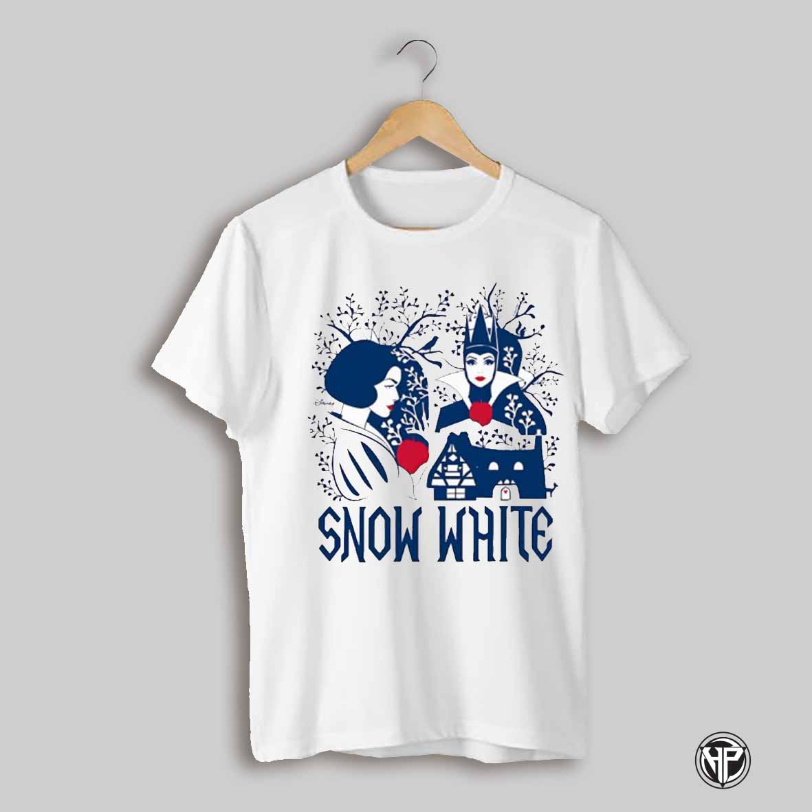 Snow White And Evil Queen With An Apple Comic Shirt