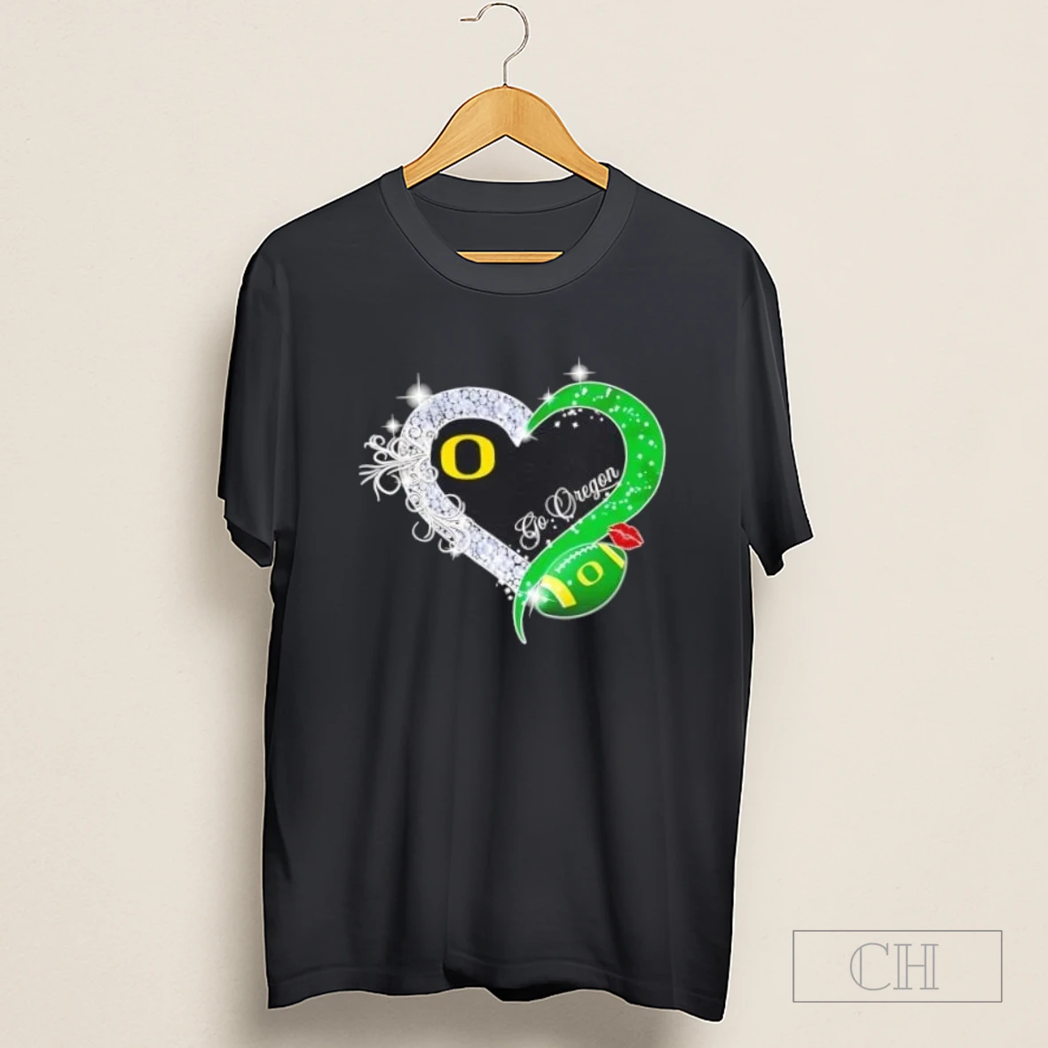 Go Oregon Ducks Diamond Heart Shirt