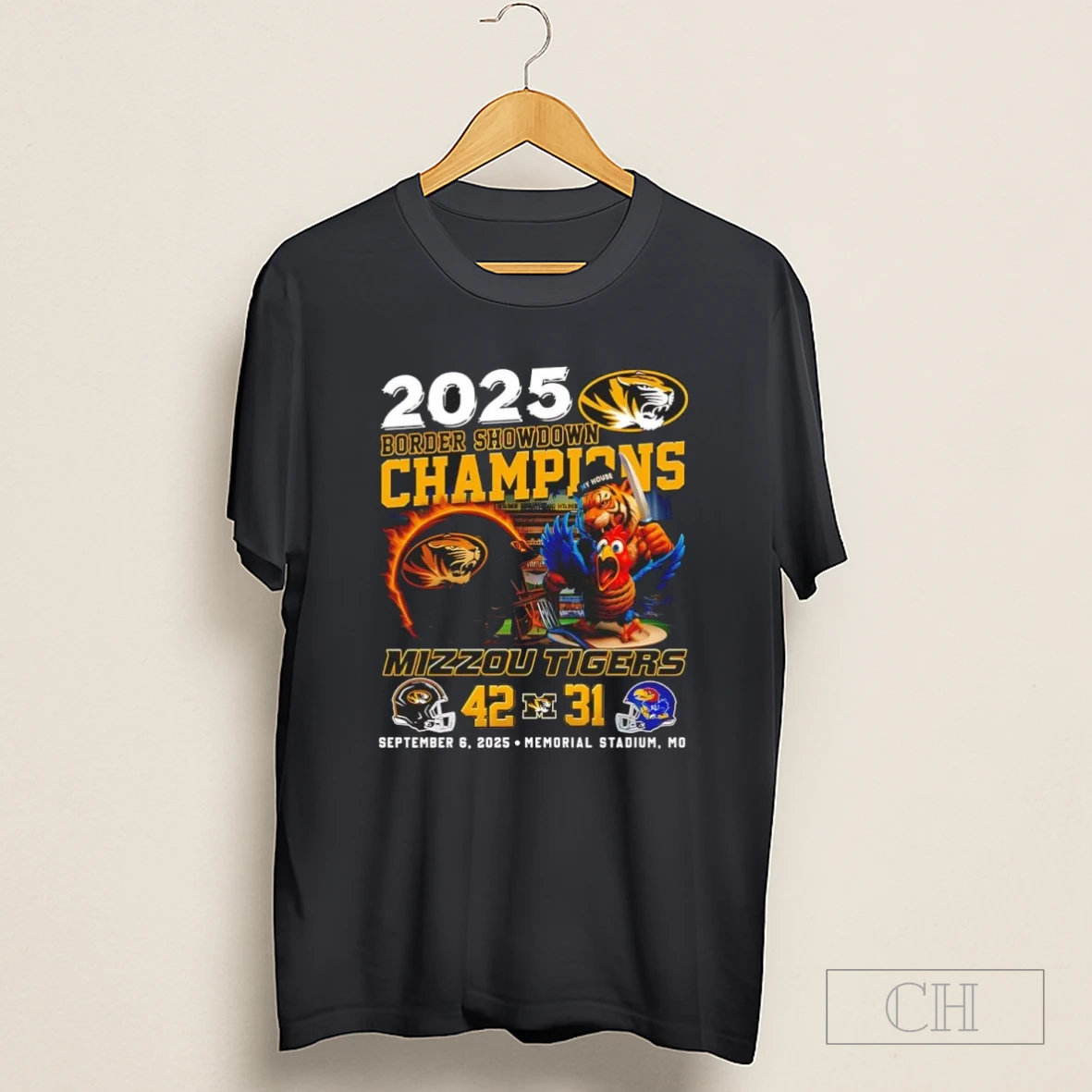 Mizzou Tigers Border Showdown Champions 2025 Memorial Stadium Helmet Mascot Shirt
