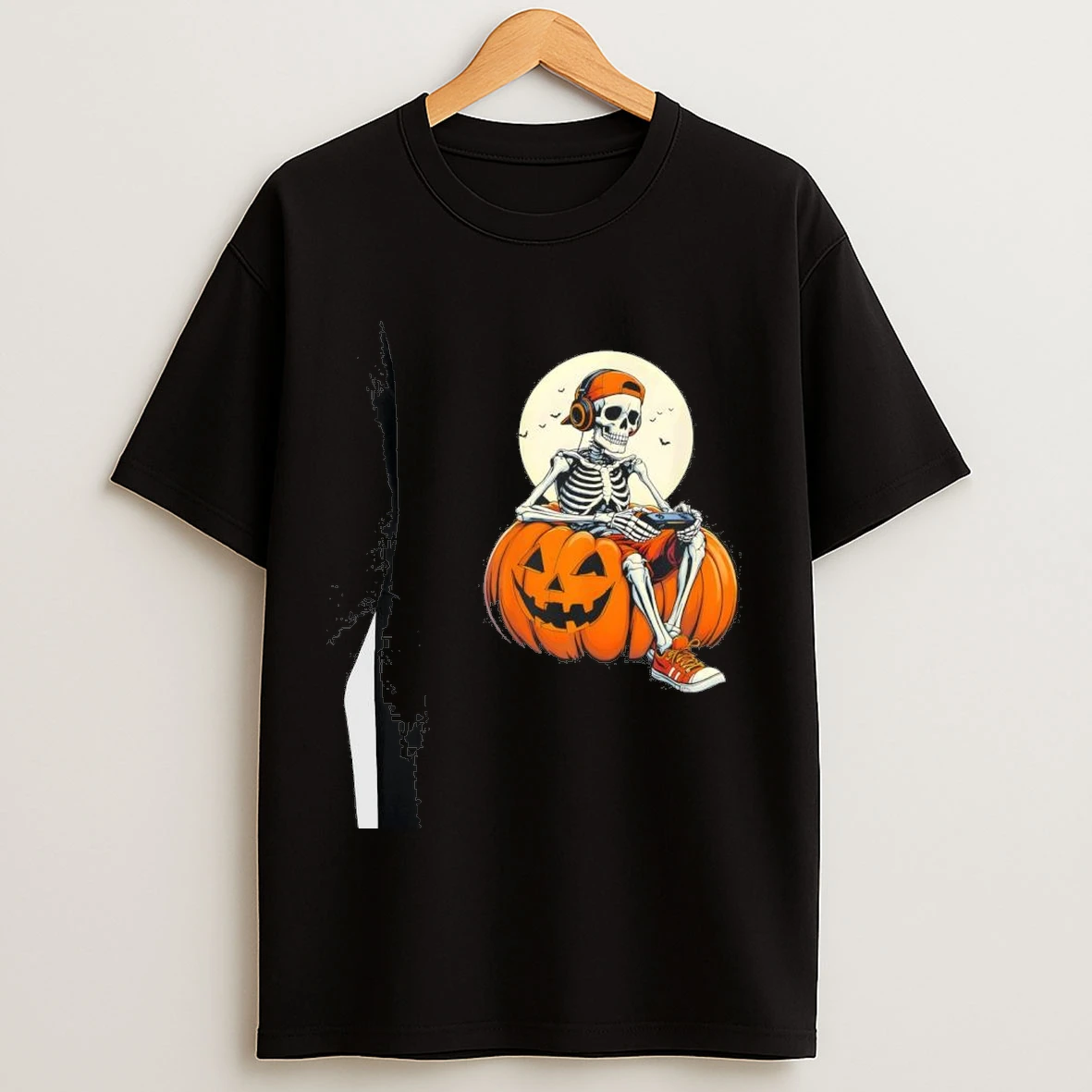 Spooky Pumpkin Skeleton Gamer Halloween Shirts