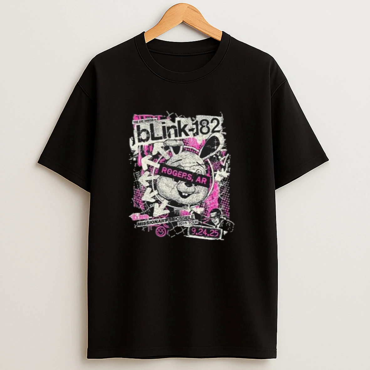 Blink 182 Sept 24 2025 Walmart Arkansas Music Pavilion Tee Men Shirts
