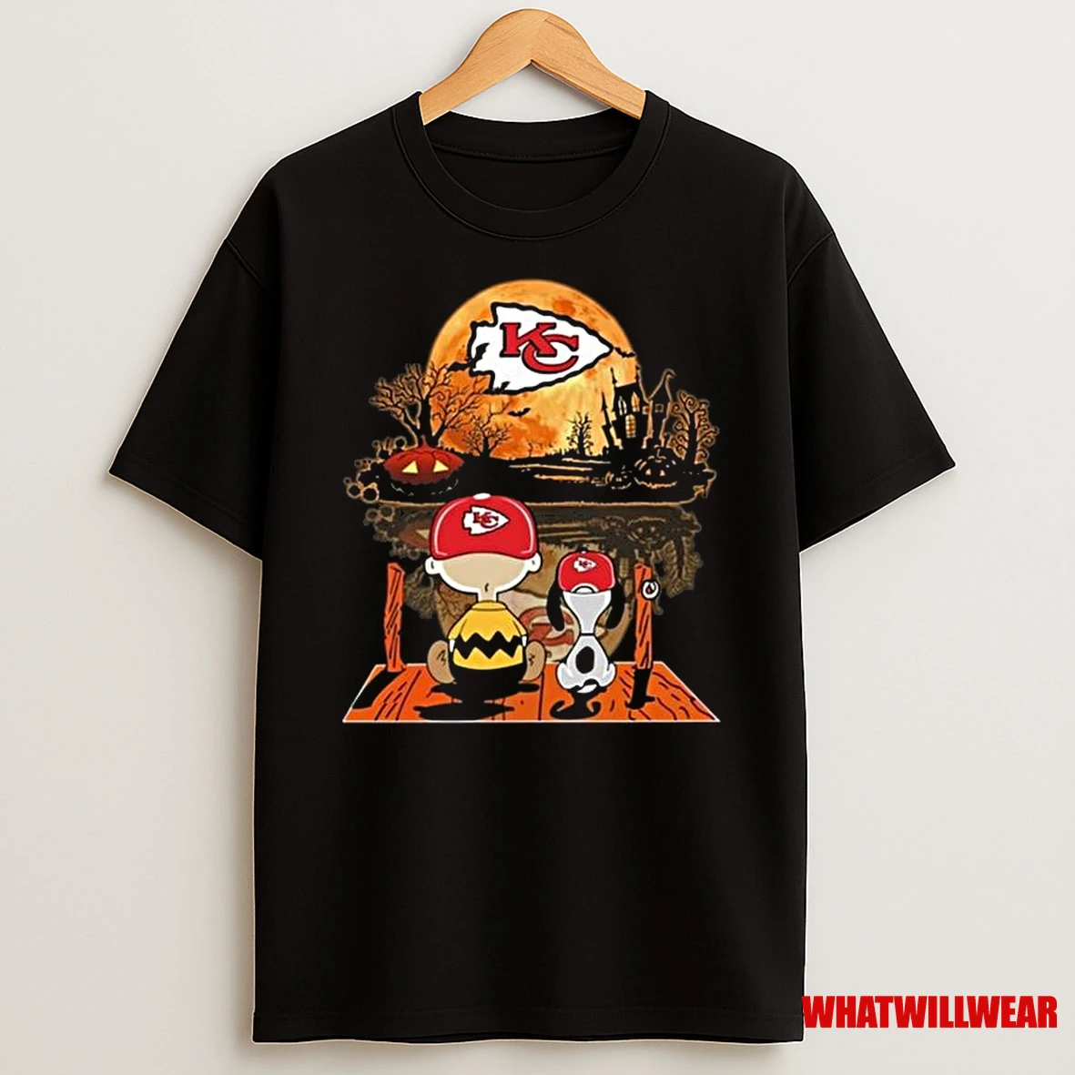 Charlie Brown And Snoopy Watching Kansas City Chiefs Team Halloween 2025 Shirts