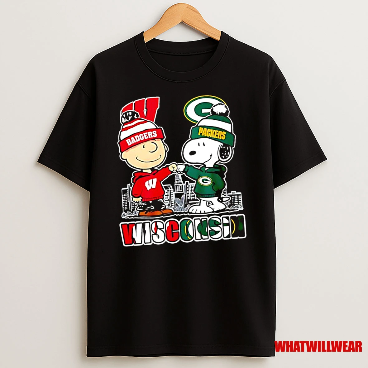 Charlie Brown And Snoopy Wearing Wisconsin Badgers And Green Bay Packers Logo Shirts