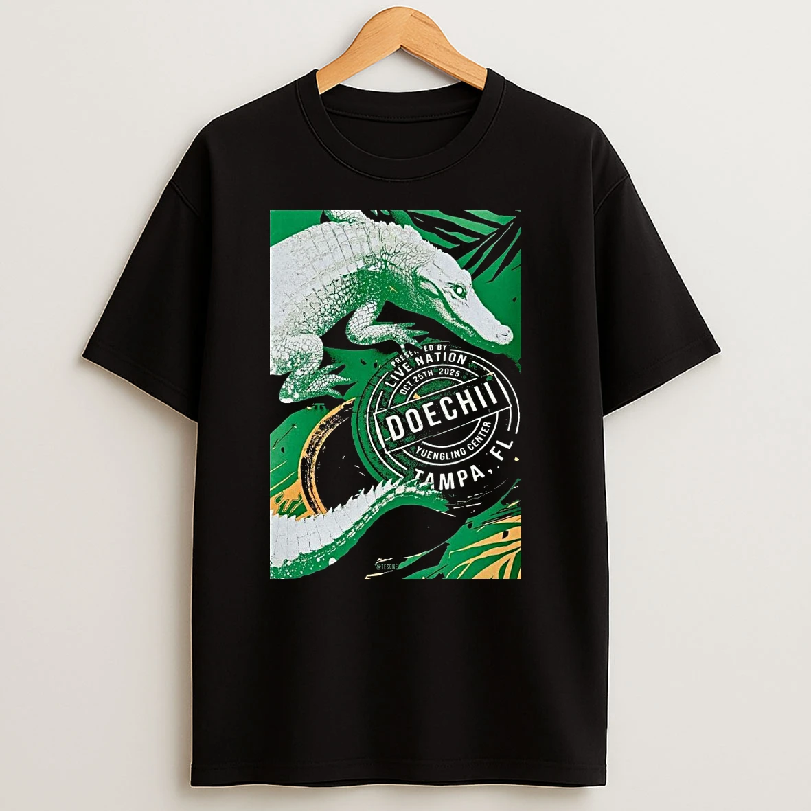 Doechii October 25 2025 Yuengling Center Tampa Florida T Shirts