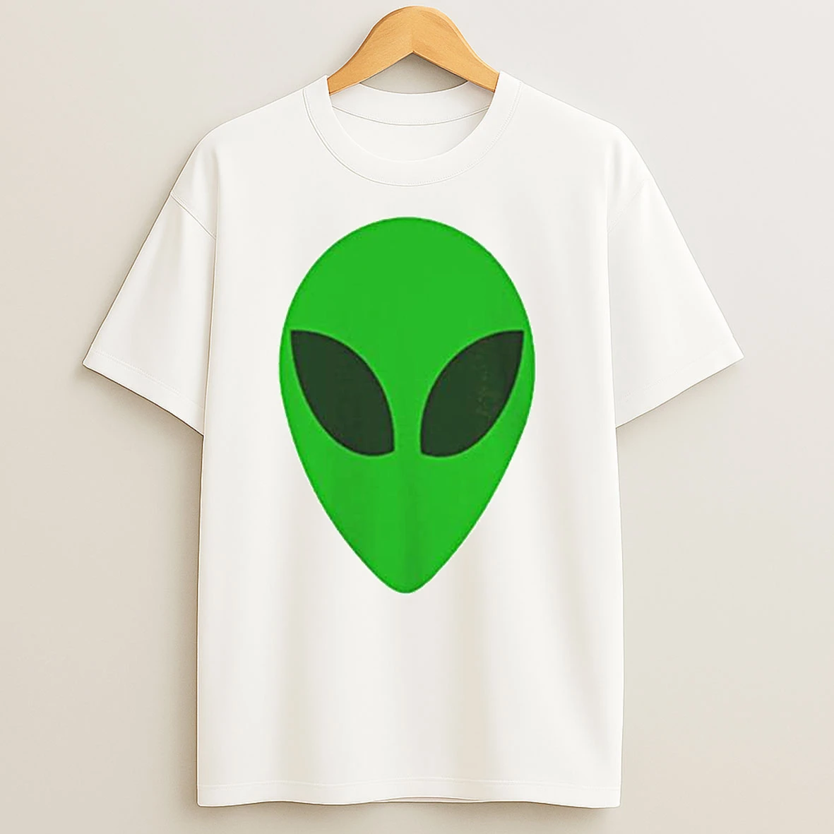 Elio Alien Head Ornaments T Shirts