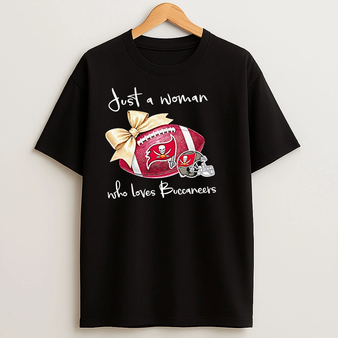 Just A Woman Who Loves Tampa Bay Buccaneers Gold Bow Helmet T Shirts