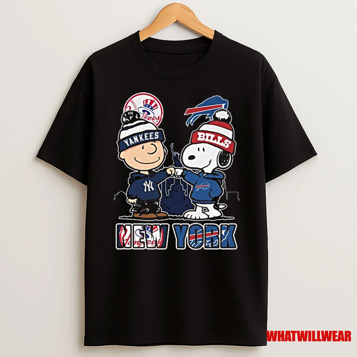 New York Yankees And Buffalo Bills Happy Peanuts Christmas 2025 Shirts