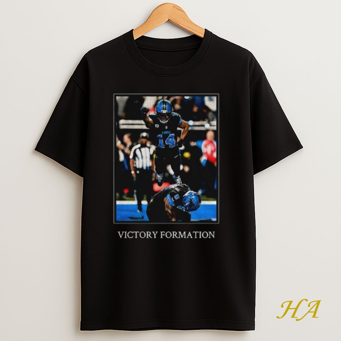 Official Amon Ra St Brown And Jahmyr Gibbs Spider Man Photo Detroit Lions Victory Formation Shirt