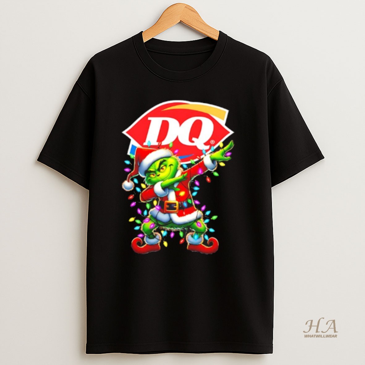 Official Dairy Queen X Grinch Dabbing Christmas 2025 Shirt
