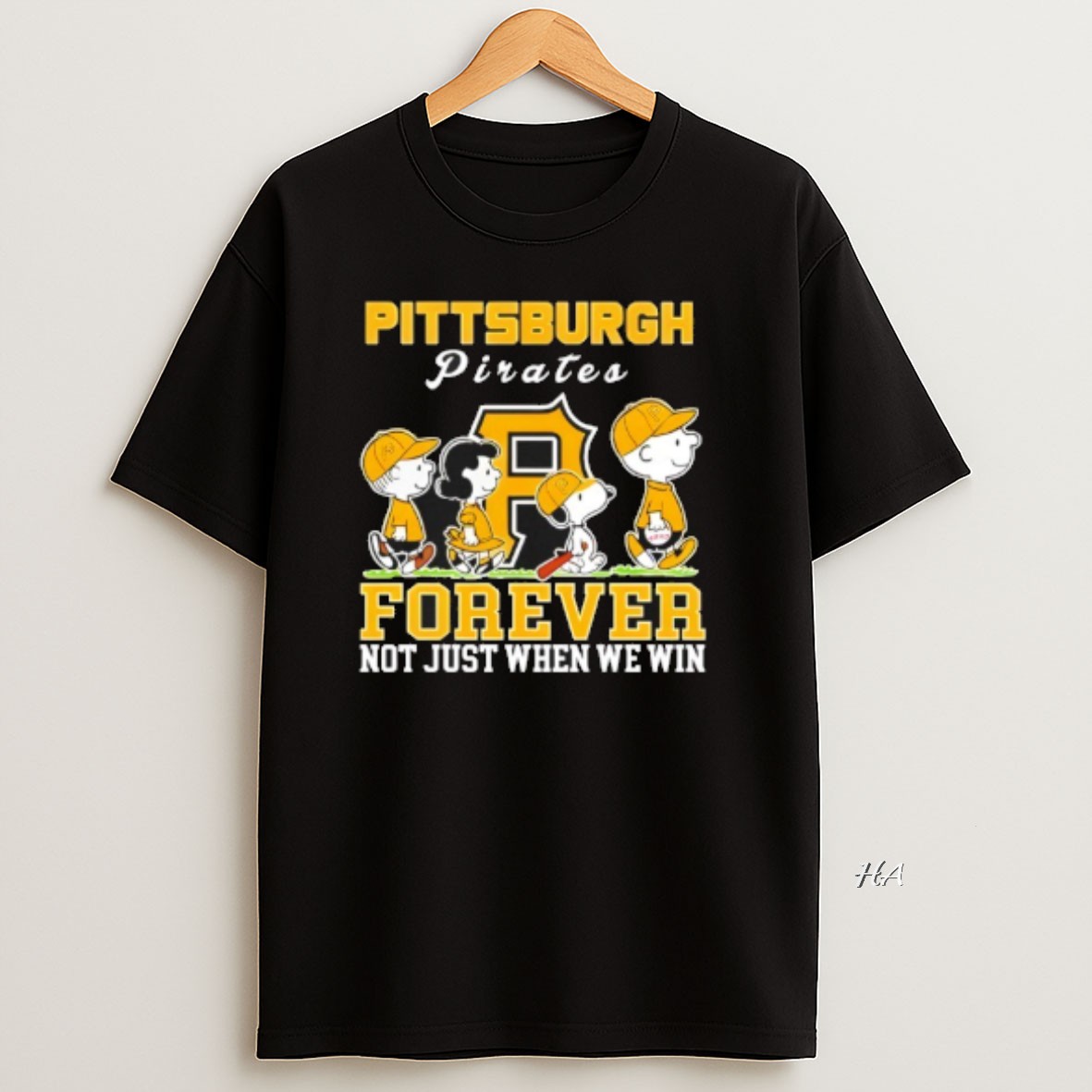 Official Forever Pittsburgh Pirates Snoopy And Peanuts Forever Not Just When We Win T Shirt