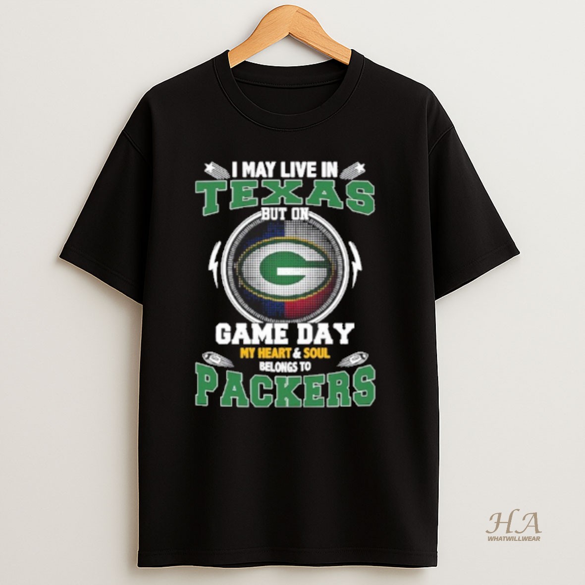 Official I May Live In Texas But On Game Day My Heart And Soul Belong To Green Bay Packers T Shirt