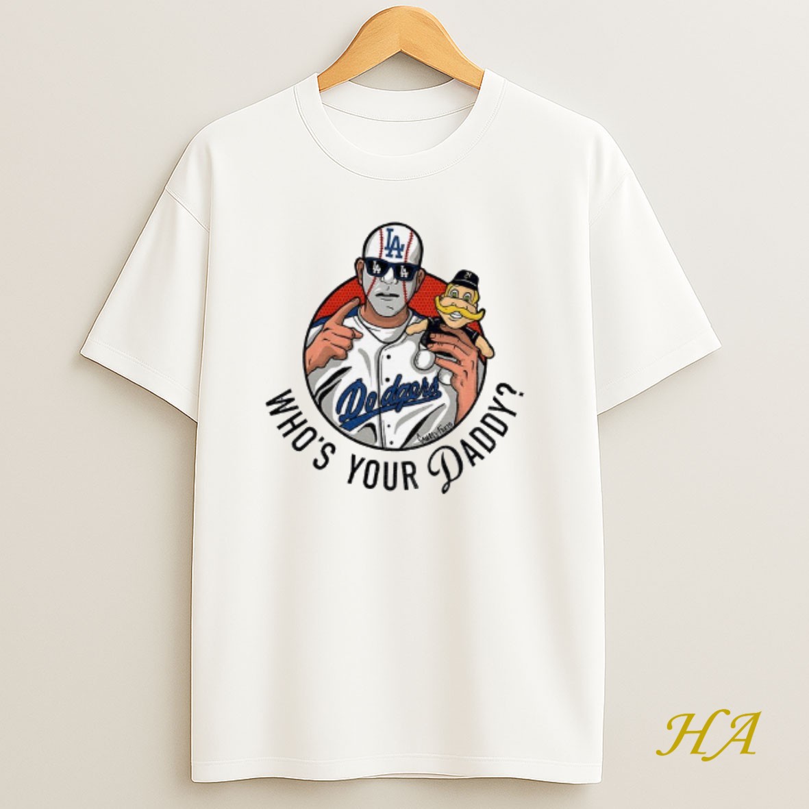 Official Los Angeles Dodgers Hold Milwaukee Brewers Mascot Whos Your Daddy Mlb Baseball T Shirt