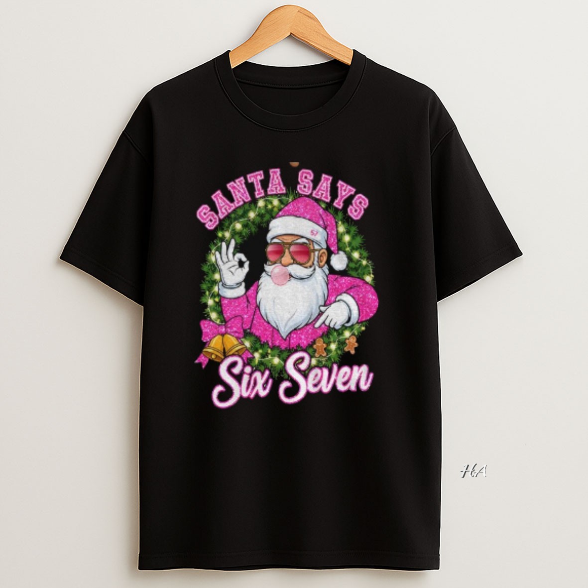 Official Pink Santa Says Six Seven 6 7 Meme Christmas T Shirt