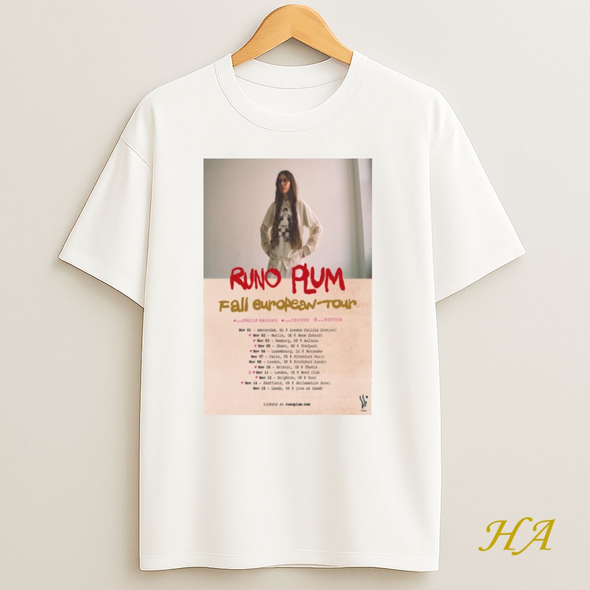 Official Runo Plum Fall European Tour 2025 Shirt
