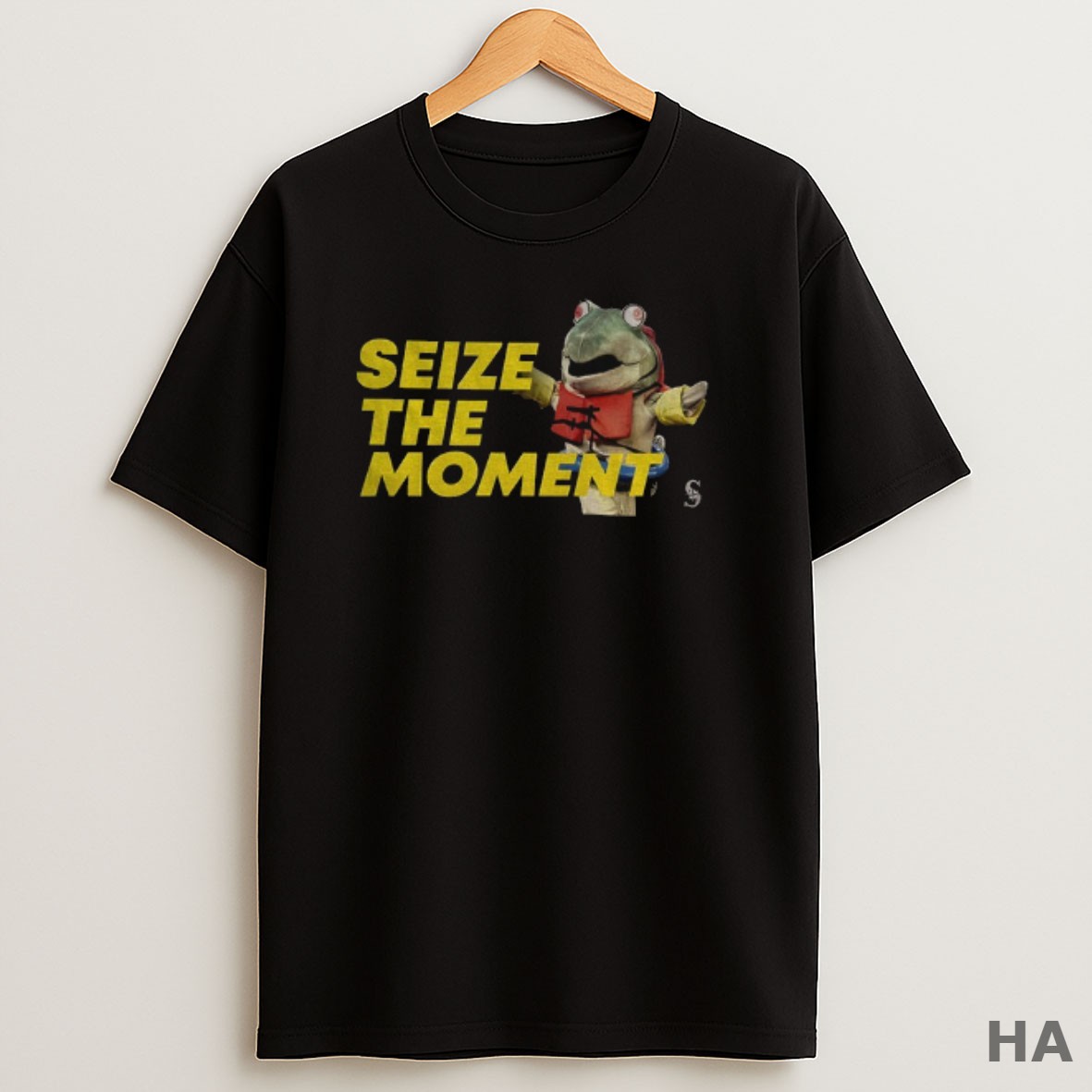 Official Seize The Moment Humpy Salmon New Mascot Seattle Mariners Mlb Baseball T Shirt