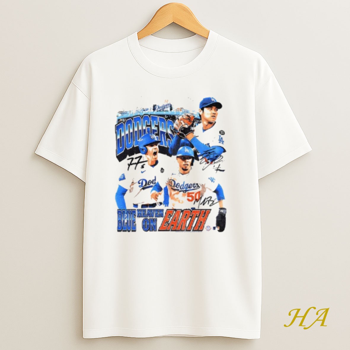 Official Shohei Ohtani Mookie Betts And Yoshinobu Yamamoto Los Angeles Dodgers Mlb Blue Heaven On Earth T Shirt