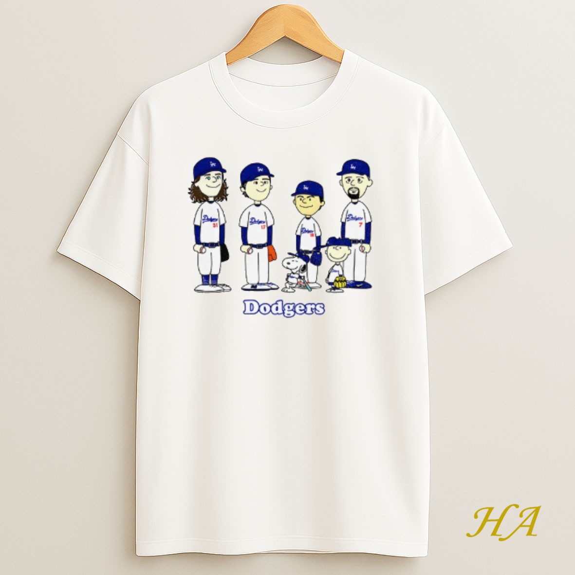 Official Snoopy And Peanuts Yamamoto Ohtani Kike Julio Los Angeles Dodgers Mlb Baseball 2025 T Shirt