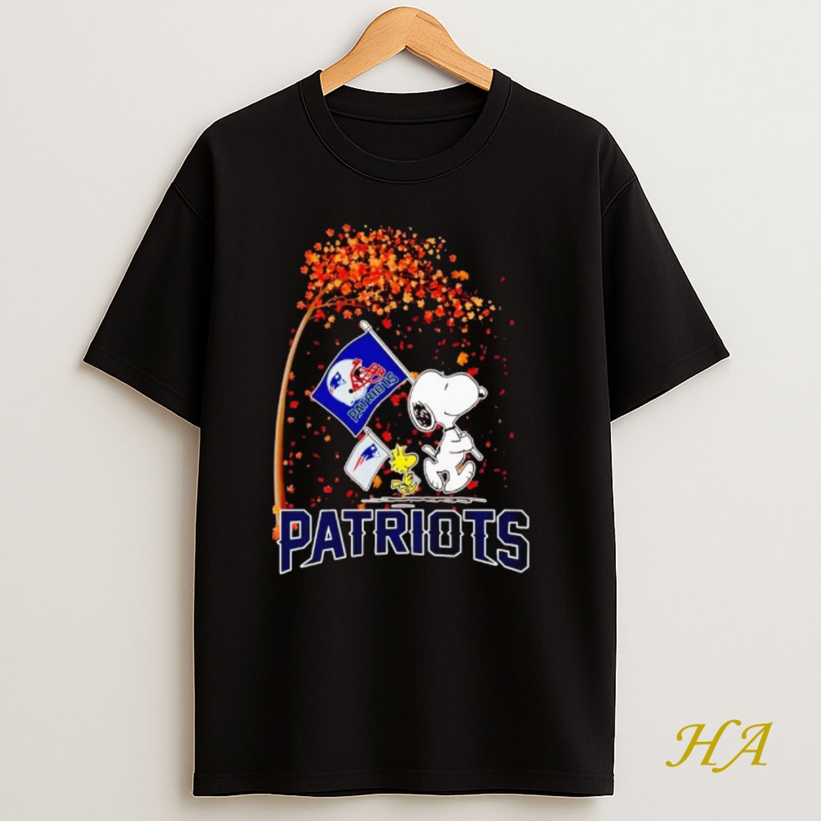 Official Snoopy And Woodstock Patriots Flag Fall T Shirt