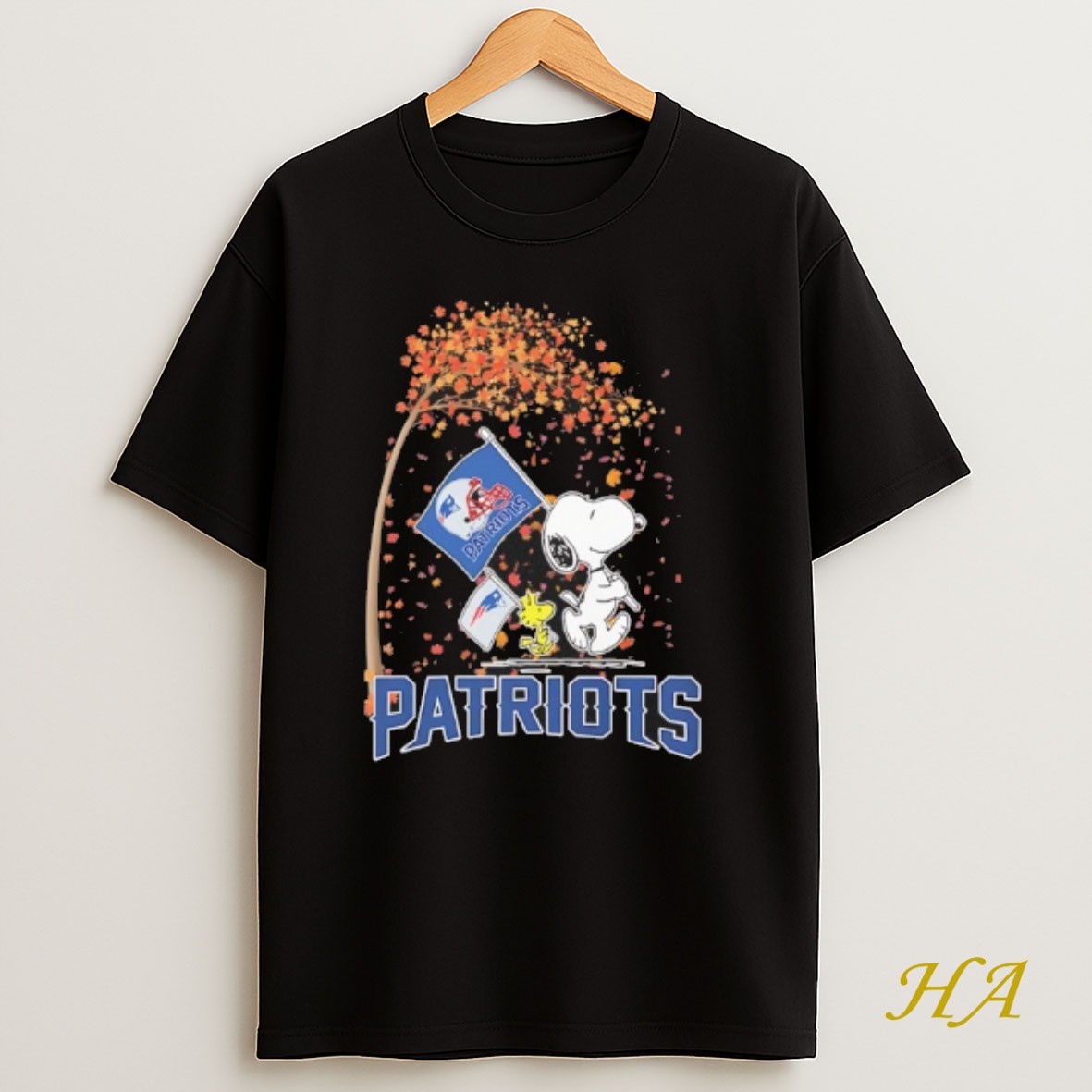 Official Snoopy And Woodstock Walking New England Patriots Halloween 2025 Shirt