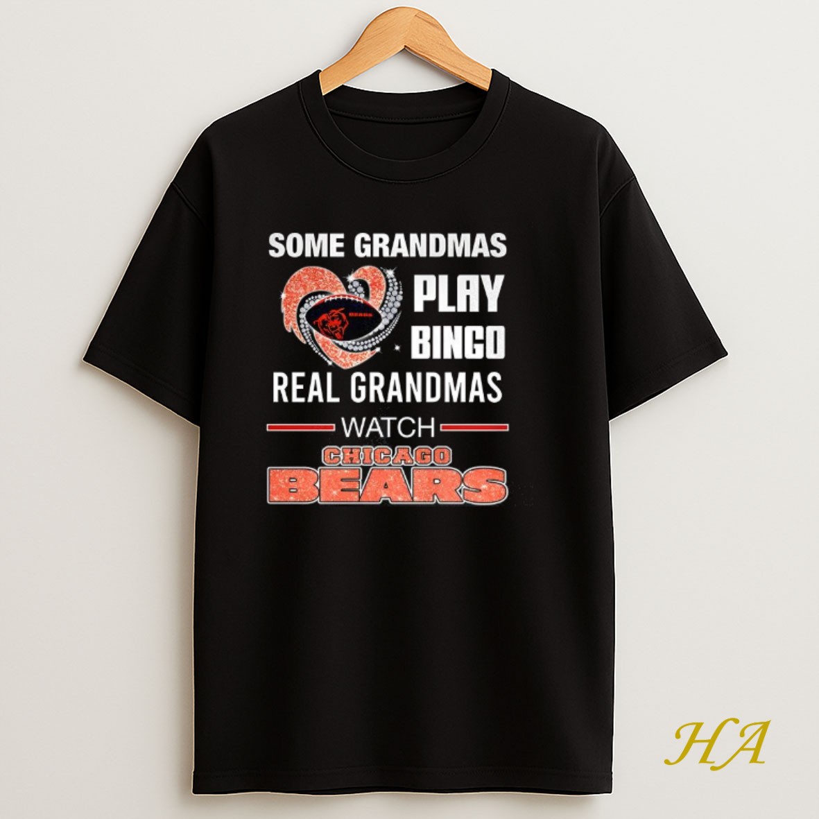 Official Some Grandmas Play Bingo Real Grandmas Watch Chicago Bears Football Diamond Heart T Shirt