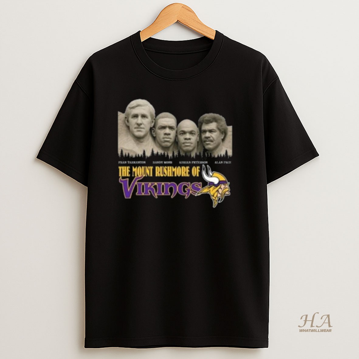 Official The Mount Rushmore Of Minnesota Vikings Legends 2025 Long Sleve T Shirt