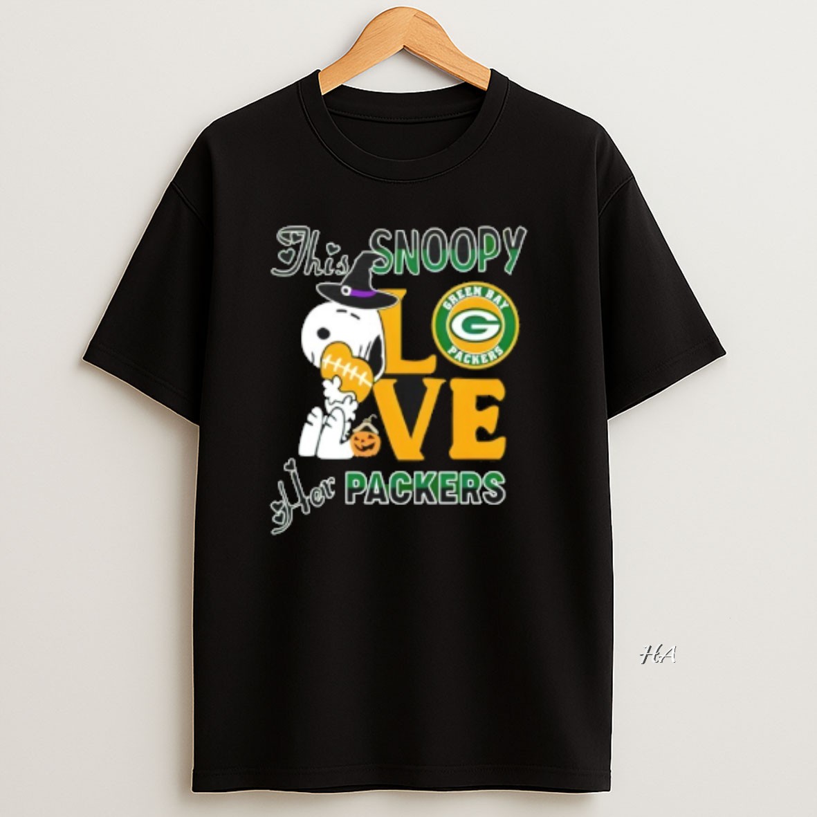 Official This Snoopy Love Her Green Bay Packers Mlb Happy Halloween T Shirt