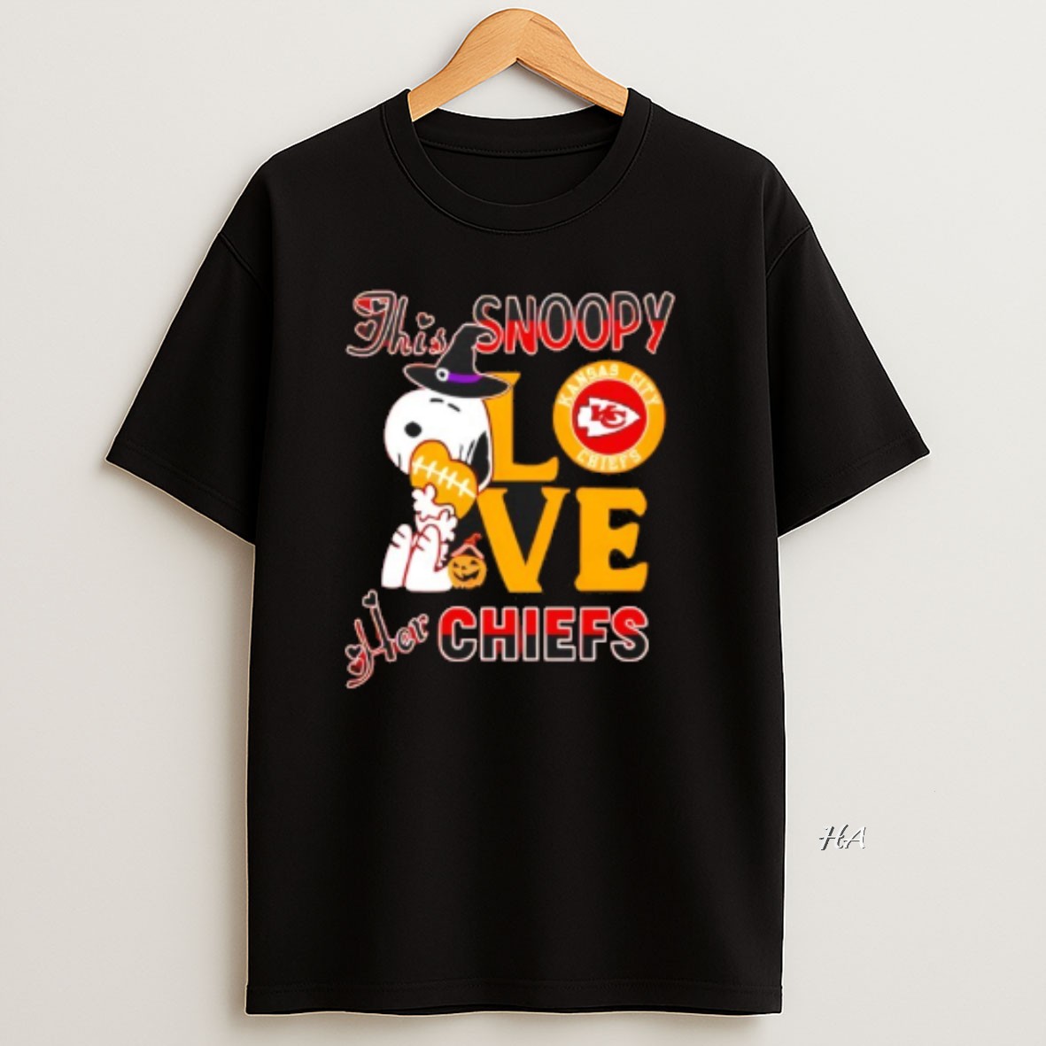 Official This Snoopy Love Her Kansas City Chiefs Mlb Happy Halloween T Shirt