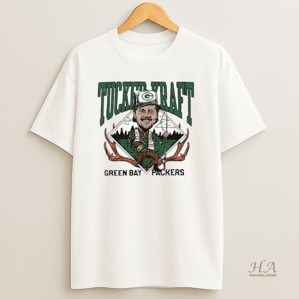 Official Tucker Kraft Gone Hunting Green Bay Packers Caricature T Shirt