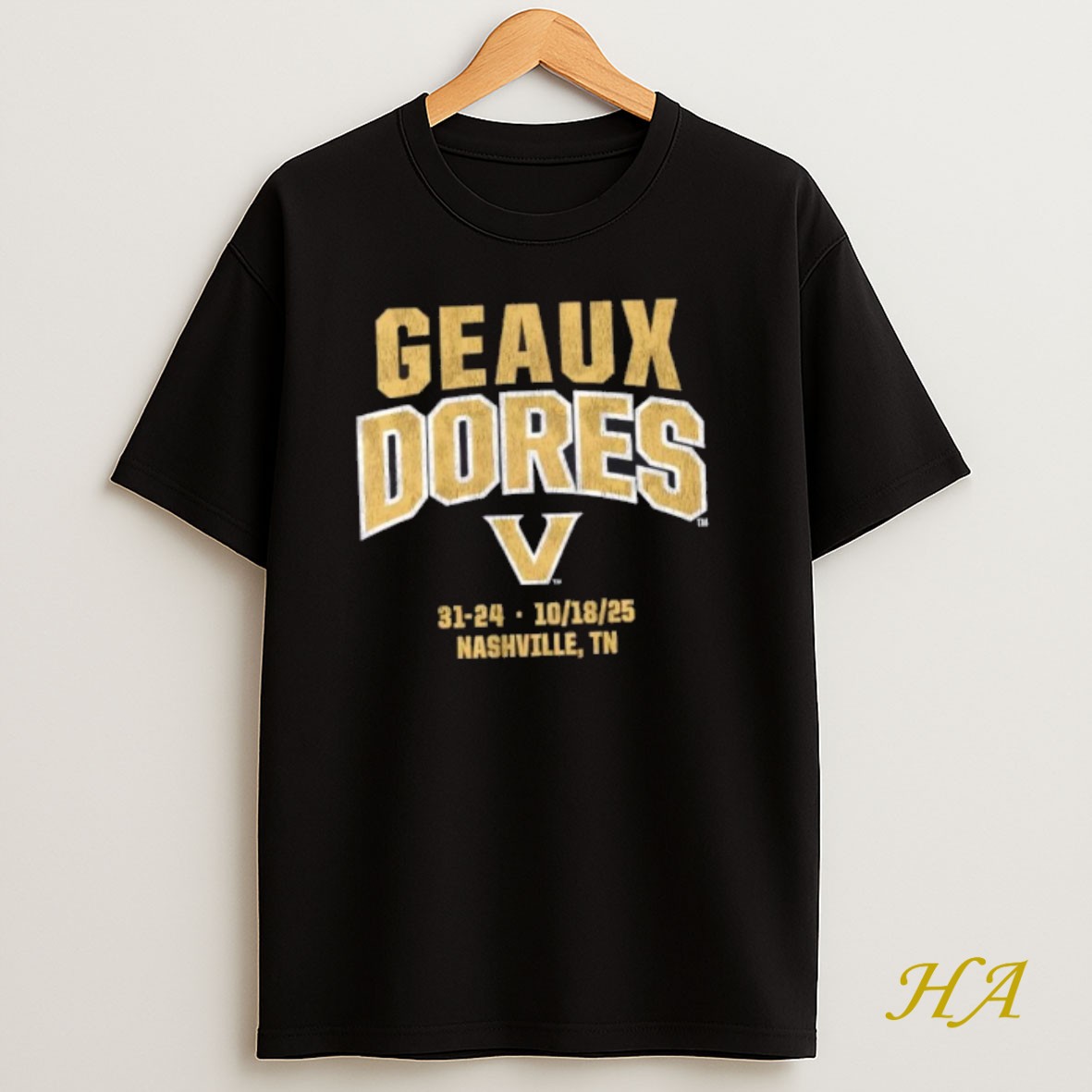 Official Vanderbilt Commodores Football Geaux Dores T Shirt