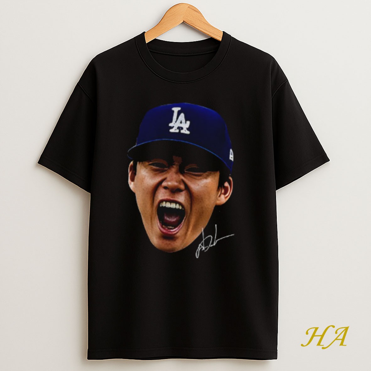 Official Yoshinobu Yamamoto Big Face Fan Inspired Los Angeles Dodgers Meme Signature T Shirt