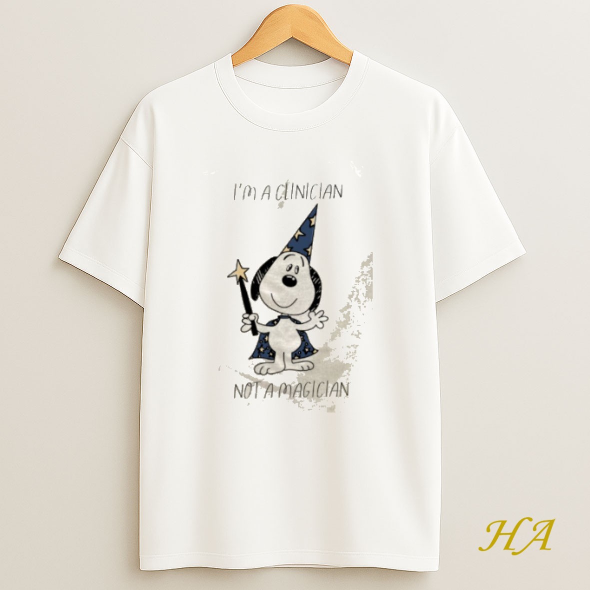 Official Rhjac5xa Snoopy Im A Clinician Not A Magician Shirt