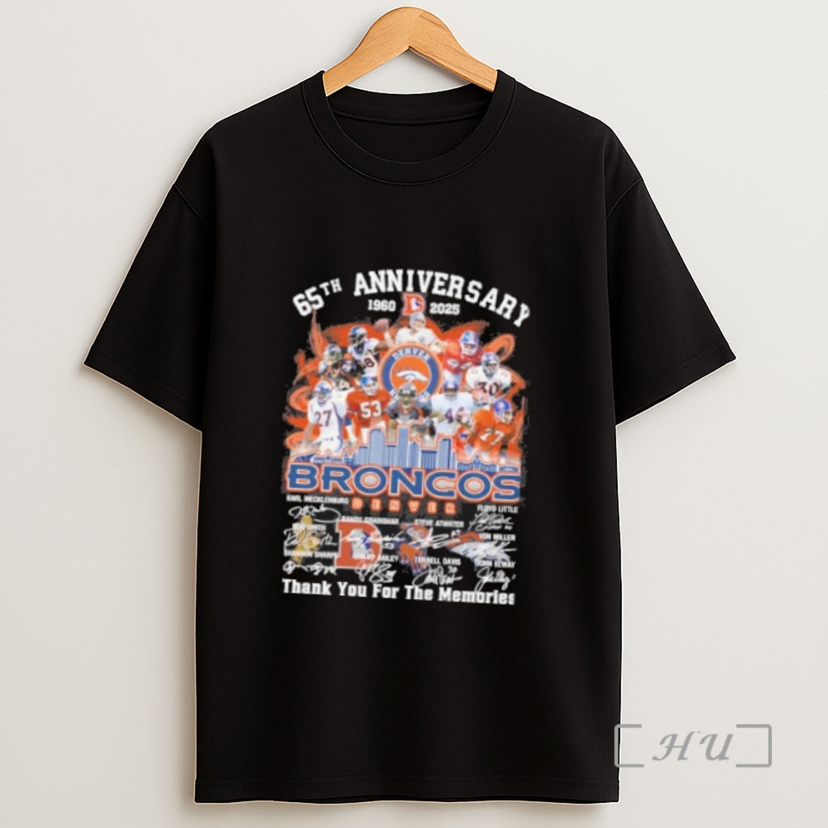 Officials 65th Anniversary 1960 2025 Denver Broncos Teams Signatures Sweatshirt Tee Shirt