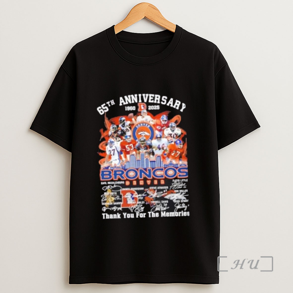 Officials 65th Anniversary 1960 2025 Denver Broncos Legends Thank You For The Memories Skyline Sweatshirt Tee Shirt