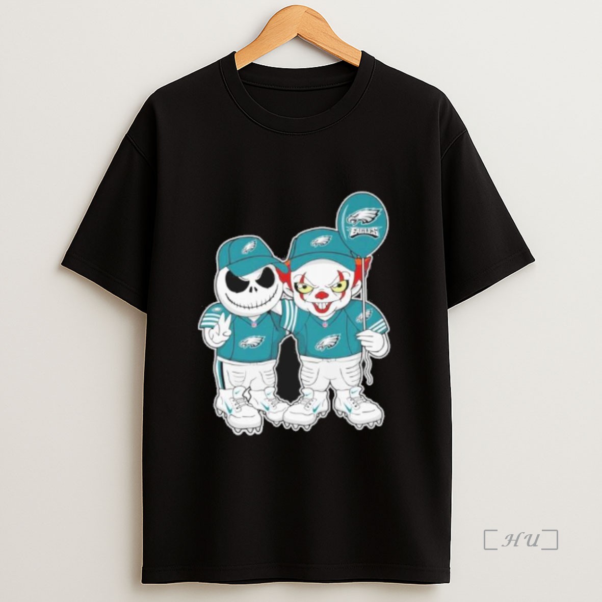 Officials Jack Skellington And Pennywise Balloon Philadelphia Eagles Sweatshirt Tee Shirt