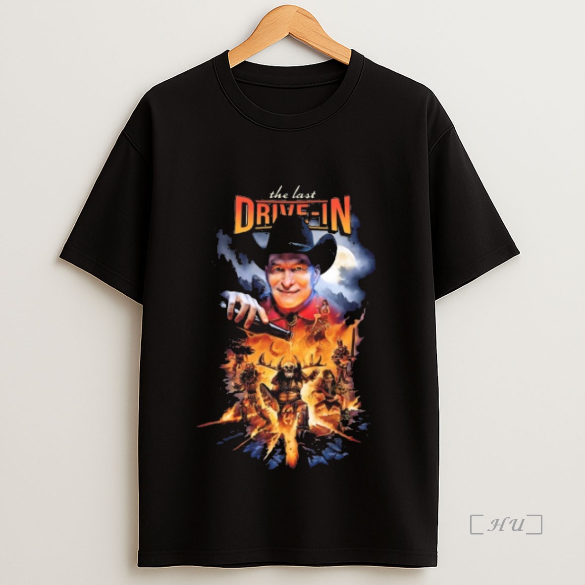 Officials Joe Bob Briggs X Gwar Halloween 2025 Sweatshirt Tee Shirt