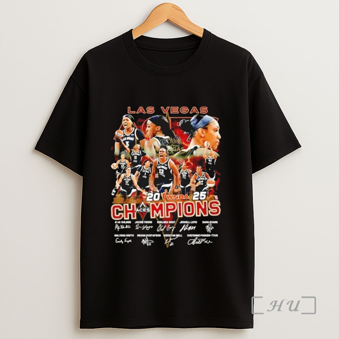 Officials Las Vegas Aces Team 2025 Wnba Champions Players Signature Sweatshirt Tee Shirt