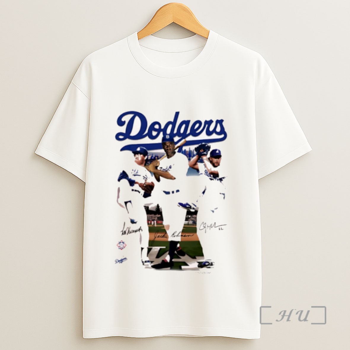 Officials Los Angeles Dodgers Mookie Betts Steve Sax And Clayton Kershaw Signatures Sweatshirt Tee Shirt