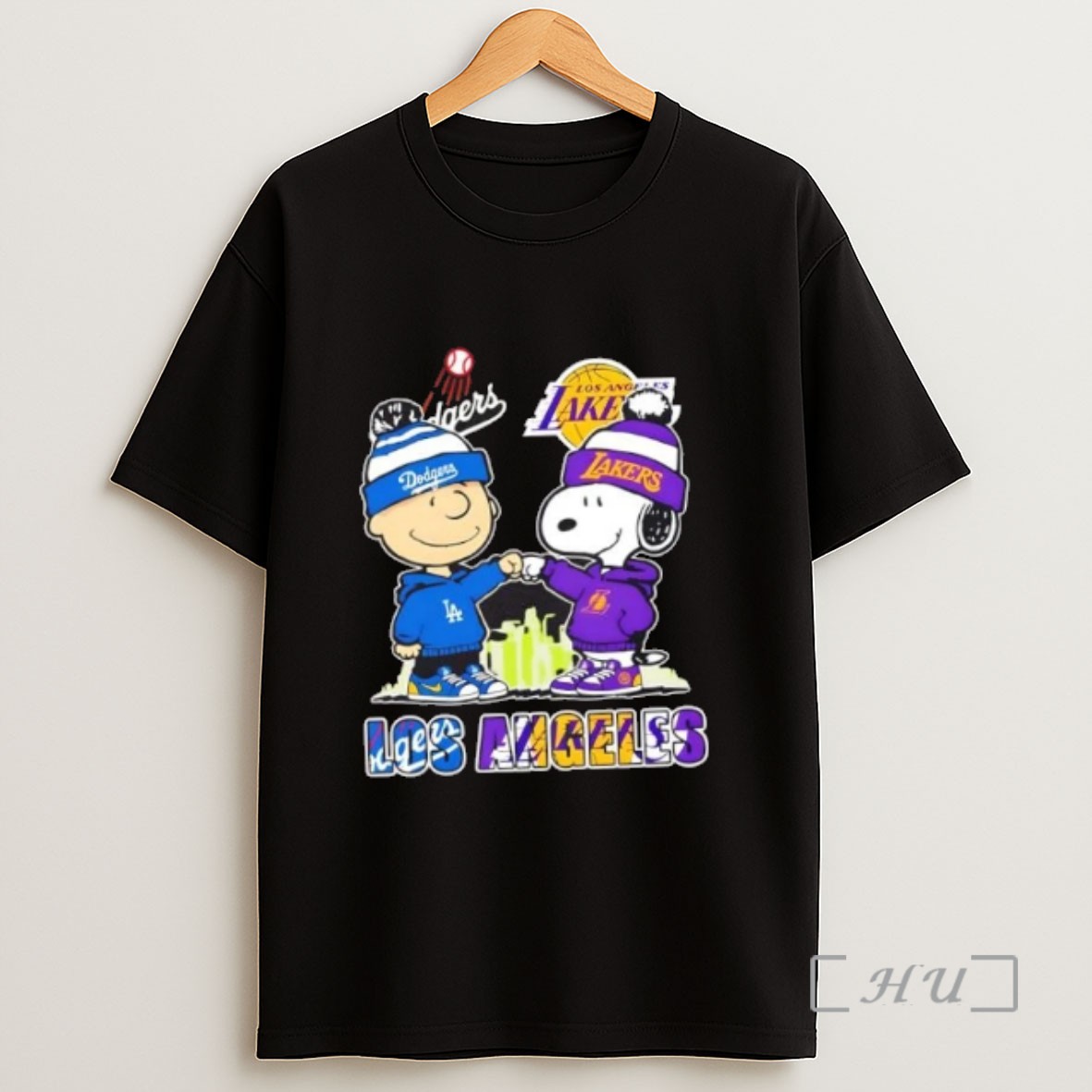 Officials Peanuts Charlie Brown And Snoopy Los Angeles Sports Dodgers X Lakers Skyline Sweatshirt Tee Shirt