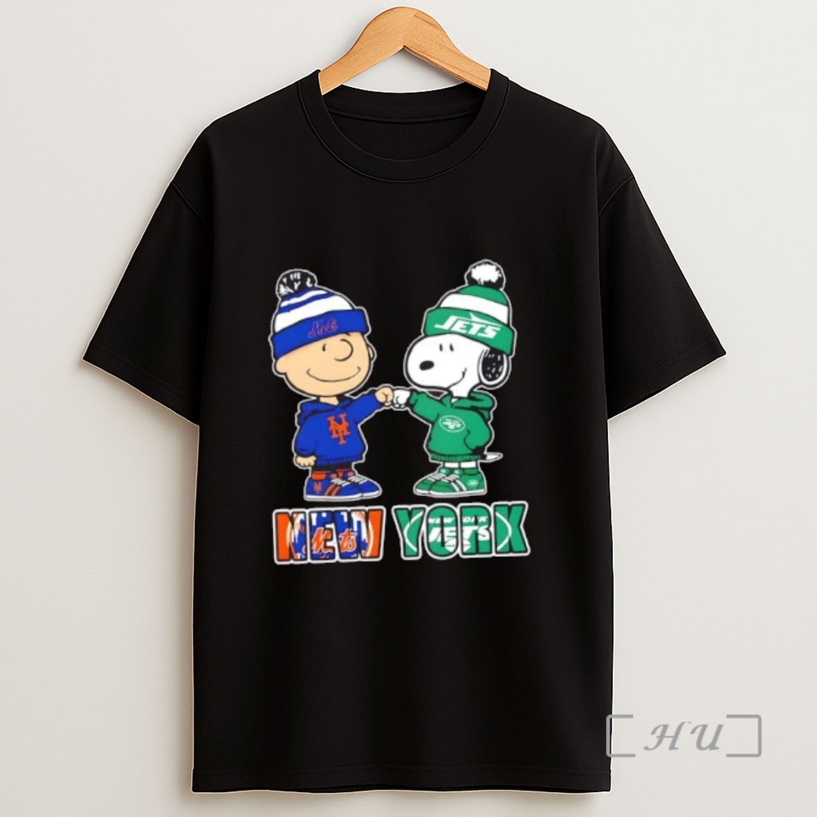 Officials Peanuts Charlie Brown And Snoopy New York Sports Mets X Jets Sweatshirt Tee Shirt