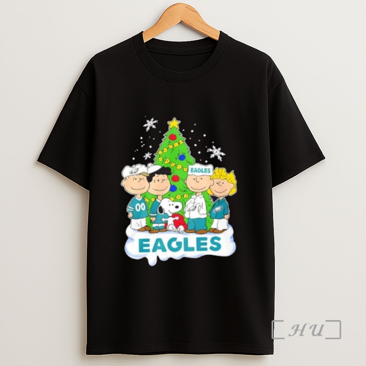 Officials Peanuts Snoopy And Friends Christmas Tree Sweatshirt Tee Shirt