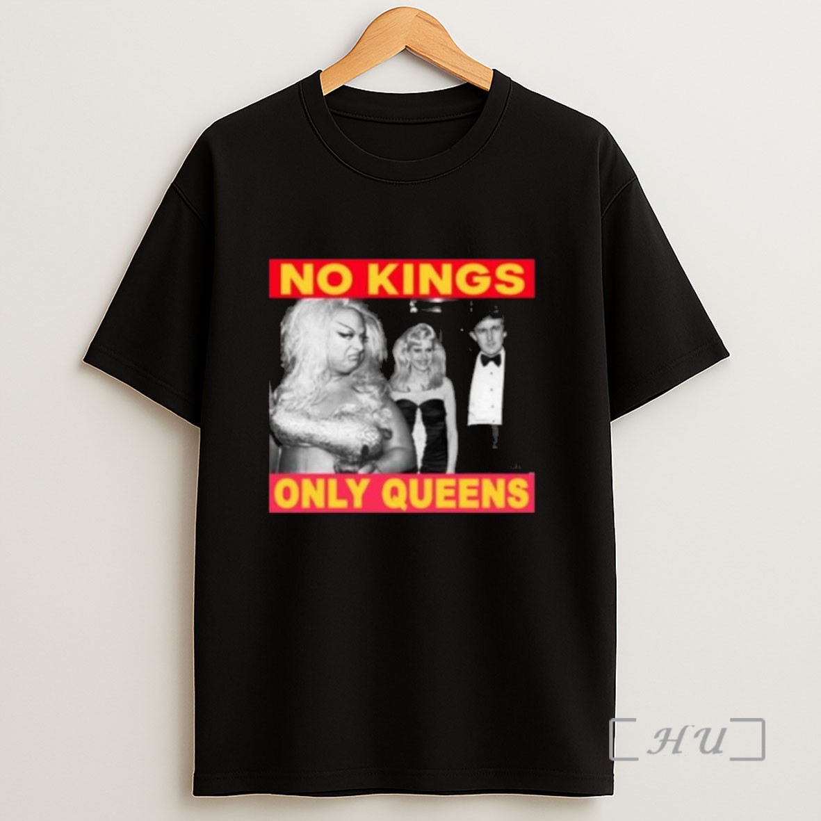 Officials Pedro Pascal No Kings Only Queens Long Sleve Sweatshirt Tee Shirt