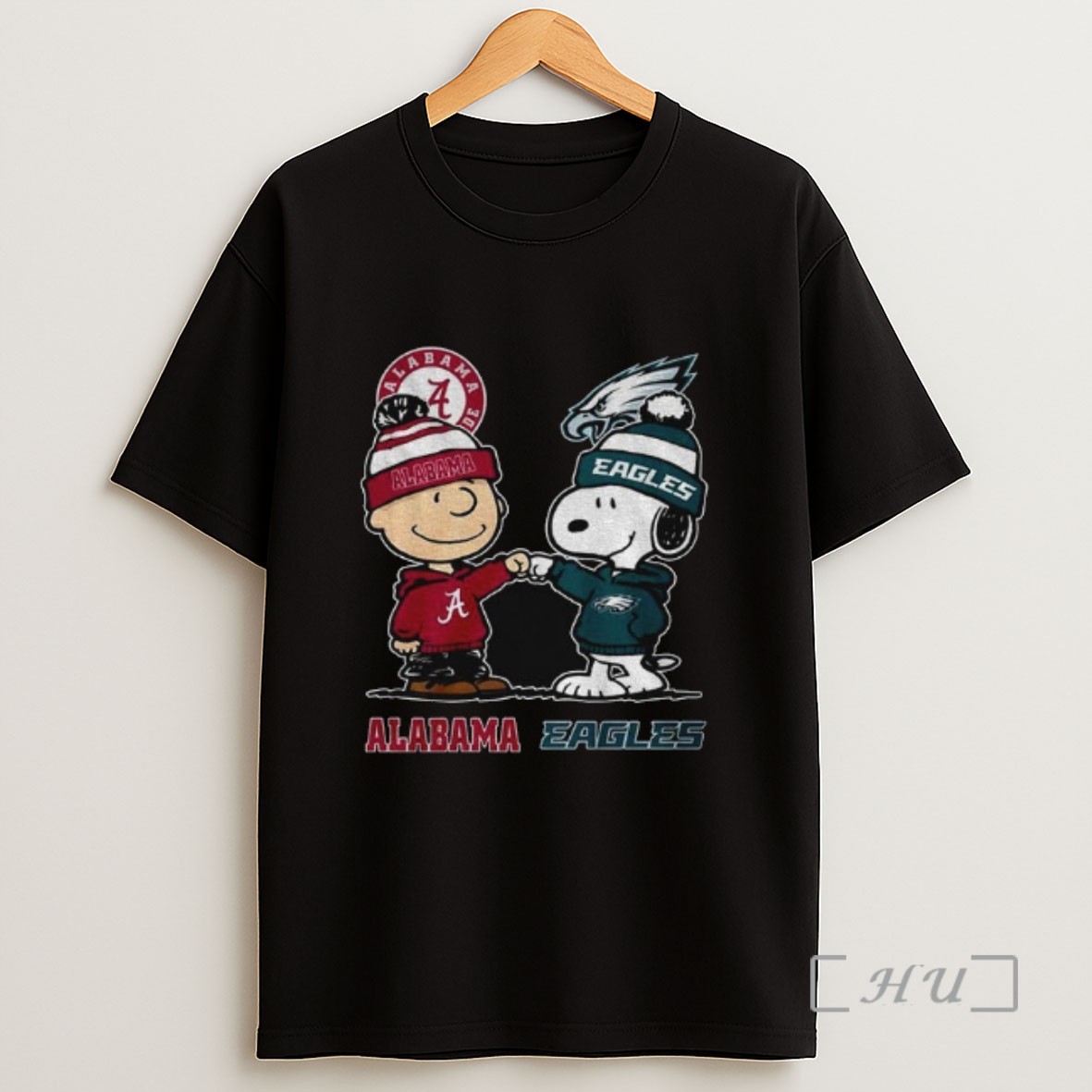 Officials Philadelphia Eagles Alabama Crimson Tide Snoopy And Charlie Brown Sweatshirt Tee Shirt