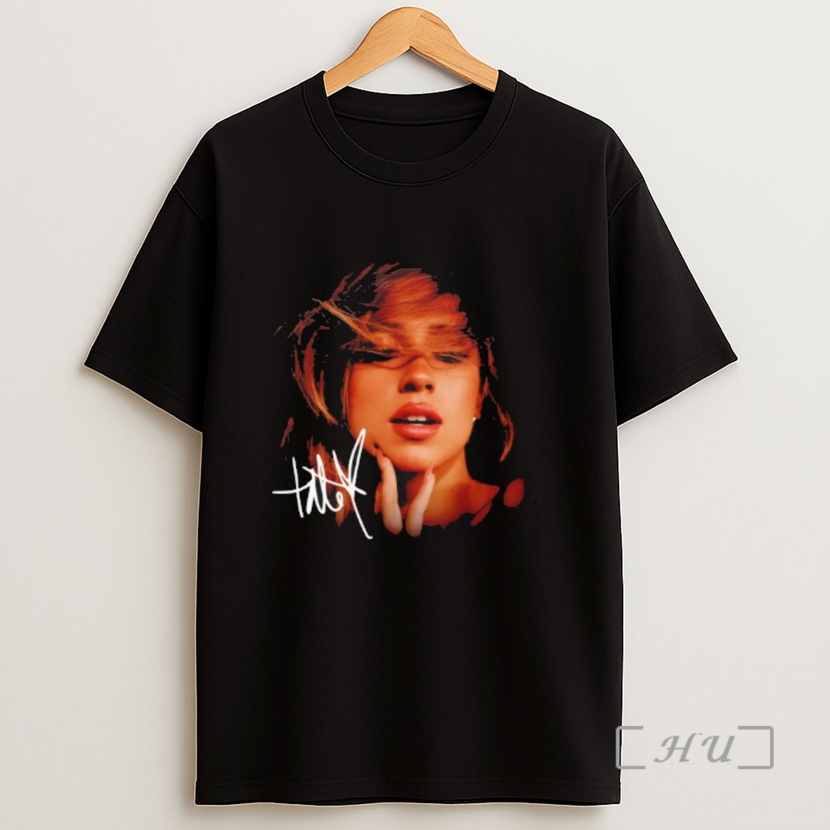Officials Tate Mcrae Greedy Graphic Vintage Signature Sweatshirt Tee Shirt