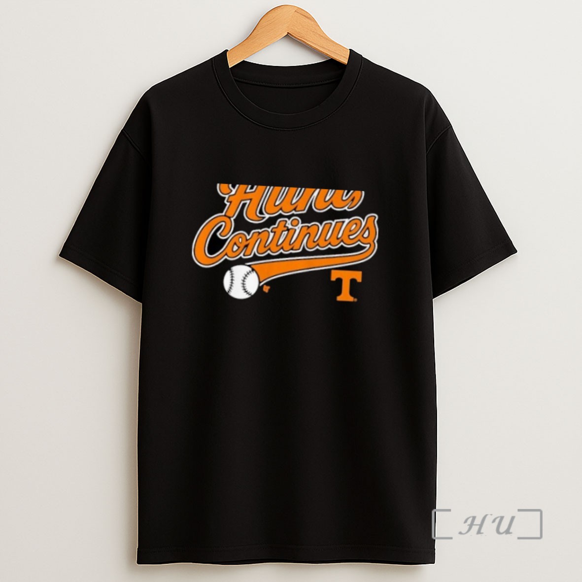 Officials Tennessee Volunteers The Hunt Continues Sweatshirt Tee Shirt