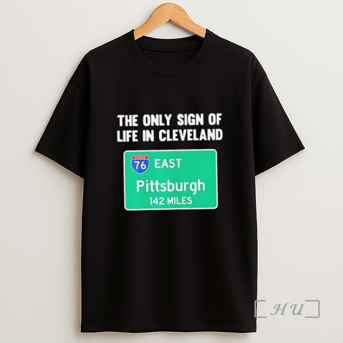 Officials The Only Sign Of Life In Cleveland East Pittburgh 142 Miles Sweatshirt Tee Shirt