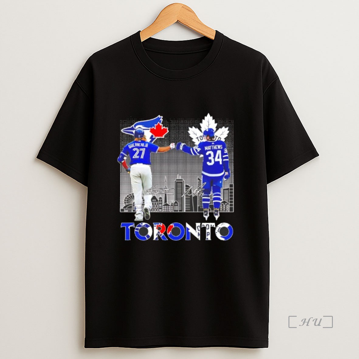 Officials Vladimir Guerrero Jr Toronto Blue Jays First Bump Auston Matthews Toronto Maple Leafs Toronto Skyline City Sweatshirt Tee Shirt